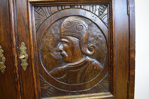 ANTIQUE OAK CUPBOARD - ADDITIONAL PHOTO 7