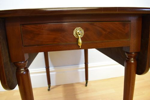 GEORGIAN PEMBROKE TABLE - ADDITIONAL PHOTO 1