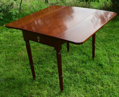 GEORGIAN PEMBROKE TABLE - ADDITIONAL PHOTO 6