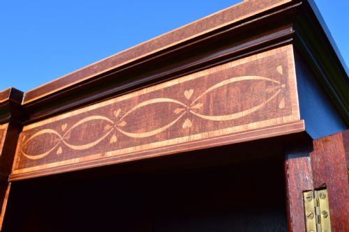 ANTIQUE BREAKFRONT BOOKCASE - ADDITIONAL PHOTO 17