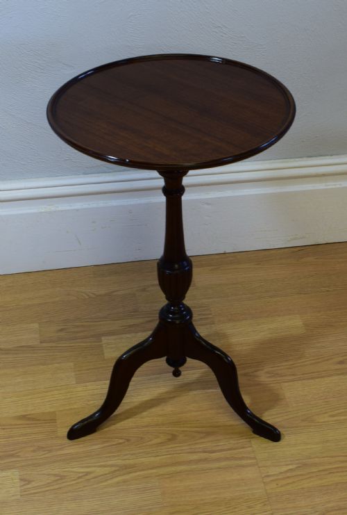 ANTIQUE DISH TOP WINE TABLE - ADDITIONAL PHOTO 3