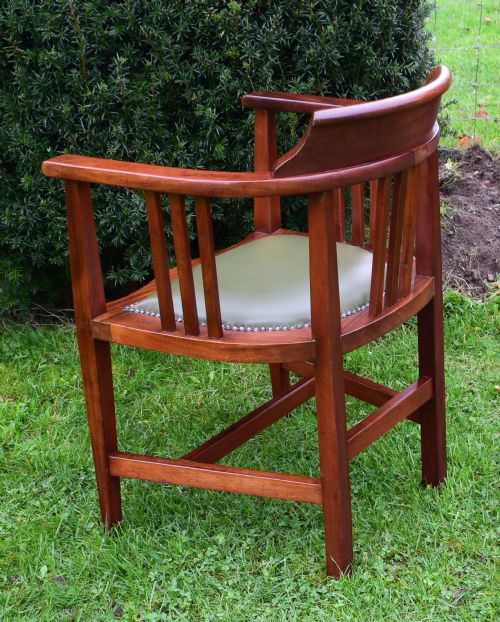 ANTIQUE CAPTAIN'S CHAIR - ADDITIONAL PHOTO 13