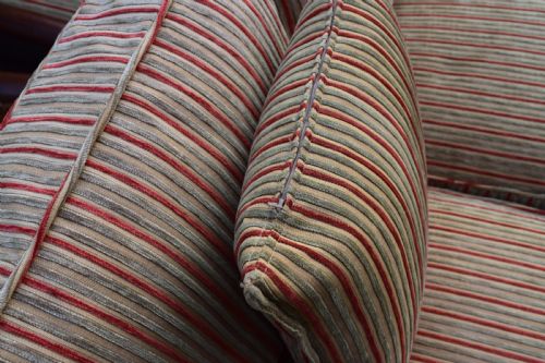 ANTIQUE BERGERE 3 PIECE SUITE - ADDITIONAL PHOTO 9