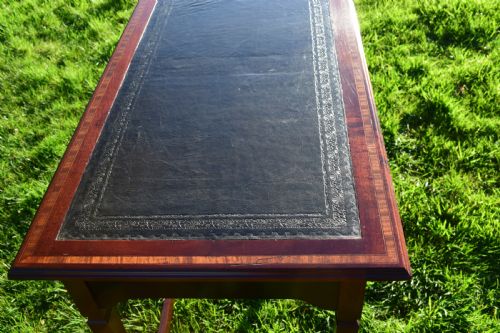 ANTIQUE WRITING TABLE - ADDITIONAL PHOTO 15