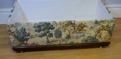 ANTIQUE UPHOLSTERED OTTOMAN - ADDITIONAL PHOTO 12