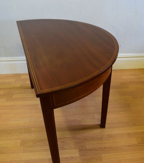 ANTIQUE ENGLISH GEORGIAN PERIOD DEMILUNE TABLE CIRCA 1800 - ADDITIONAL PHOTO 5