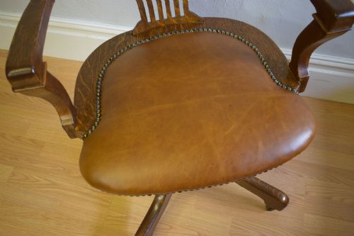 ANTIQUE VICTORIAN OFFICE CHAIR - ADDITIONAL PHOTO 7