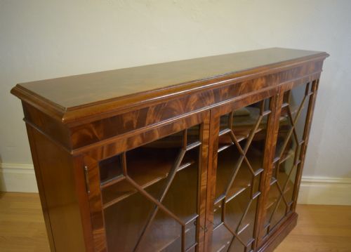 ANTIQUE 3 DOOR BOOKCASE - ADDITIONAL PHOTO 5