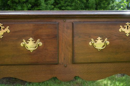 ANTIQUE GEORGIAN PERIOD DRESSER BASE - ADDITIONAL PHOTO 16