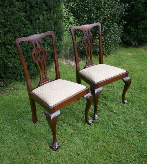 ANTIQUE PAIR OF CHIPPENDALE SIDE CHAIRS - ADDITIONAL PHOTO 4