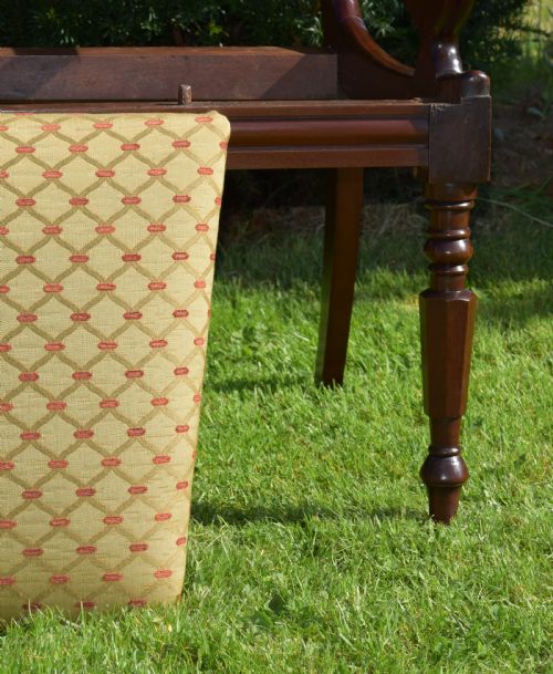 ANTIQUE ENGLISH EARLY VICTORIAN ARM CHAIR IN MAHOGANY CIRCA 1840'S - ADDITIONAL PHOTO 11