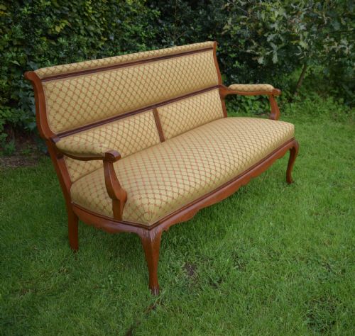 ANTIQUE FRENCH WALNUT UPHOLSTERED COUCHSOFA CIRCA 1880'S - ADDITIONAL PHOTO 5