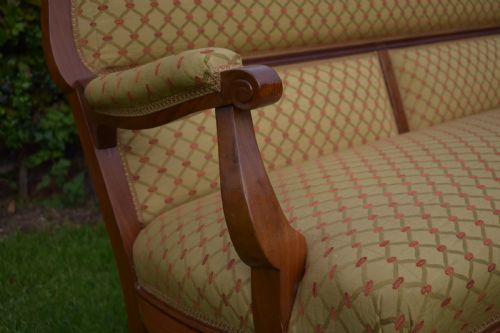 ANTIQUE FRENCH WALNUT UPHOLSTERED COUCHSOFA CIRCA 1880'S - ADDITIONAL PHOTO 7
