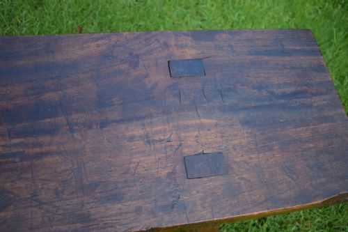 ANTIQUE GEORGIAN PERIOD PIG BENCH IN ELM - ADDITIONAL PHOTO 8