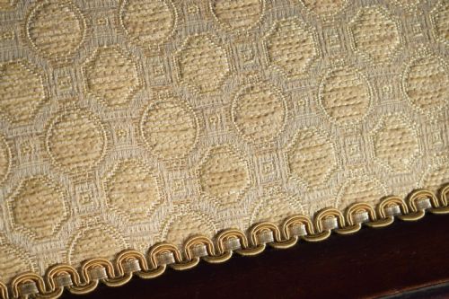 ANTIQUE ENGLISH VICTORIAN COUCH WINDOW SEAT - ADDITIONAL PHOTO 16