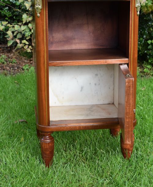 ANTIQUE BEDSIDE CABINET - ADDITIONAL PHOTO 11