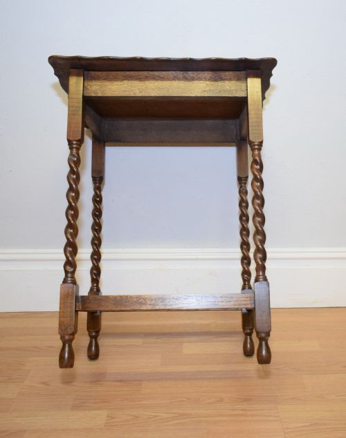 ANTIQUE OCCASIONAL OAK TABLE - ADDITIONAL PHOTO 12