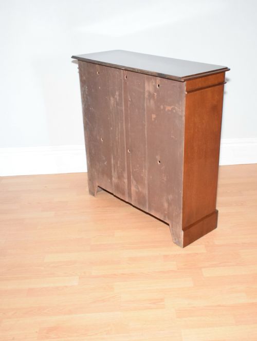 ANTIQUE VICTORIAN TWO DOOR CABINET - ADDITIONAL PHOTO 4