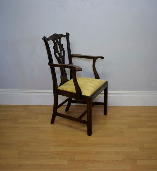 ANTIQUE GEORGIAN CHIPPENDALE ARMCHAIR - ADDITIONAL PHOTO 5
