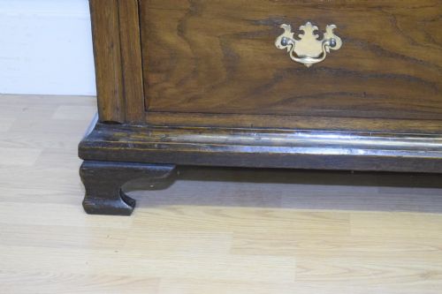 ANTIQUE GEORGIAN PERIOD DRESSER BASE - ADDITIONAL PHOTO 11