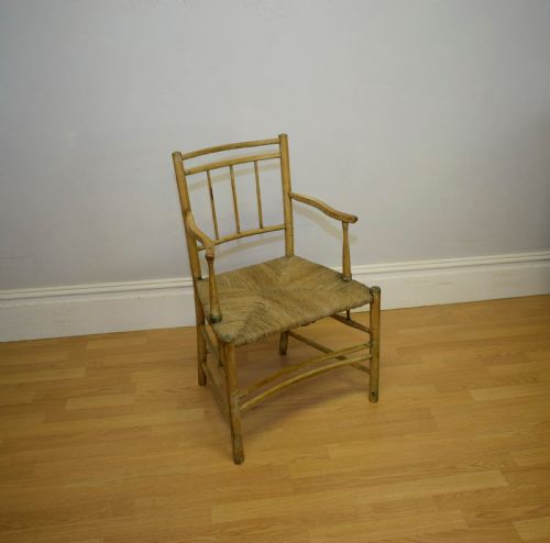 antique 18th century sussex armchair - CATEGORY: ANTIQUE CHAIRS - DATED 18TH CENTURY