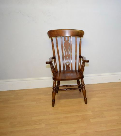 OFFICE FURNITURE - ADDITIONAL PHOTO 1