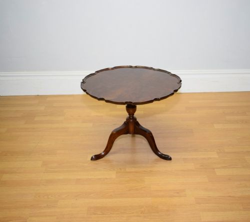 BURR WALNUT COFFEE TABLE - ADDITIONAL PHOTO 1