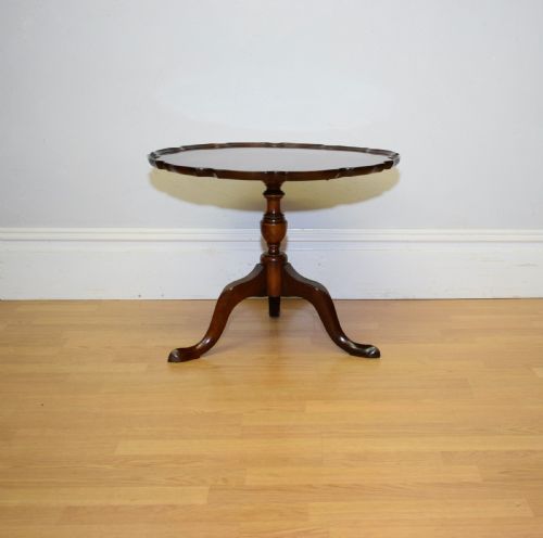 BURR WALNUT COFFEE TABLE - ADDITIONAL PHOTO 2
