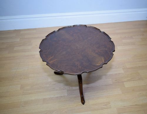 BURR WALNUT COFFEE TABLE - ADDITIONAL PHOTO 6