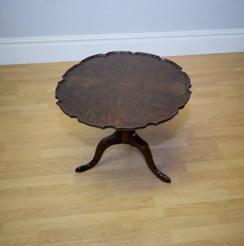 BURR WALNUT COFFEE TABLE - ADDITIONAL PHOTO 11