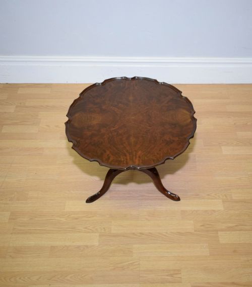 BURR WALNUT COFFEE TABLE - ADDITIONAL PHOTO 12