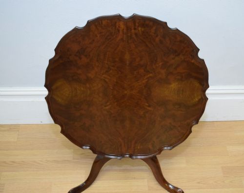BURR WALNUT COFFEE TABLE - ADDITIONAL PHOTO 13