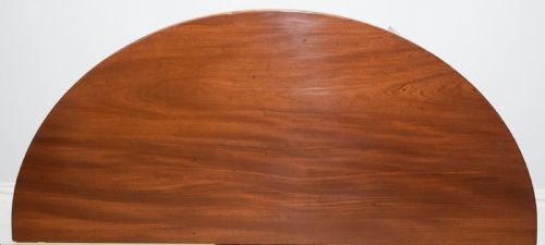 DEMI LUNE TABLE - ADDITIONAL PHOTO 3