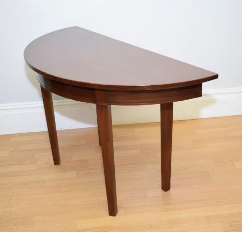 DEMI LUNE TABLE - ADDITIONAL PHOTO 9