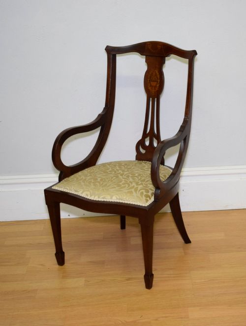 antique edwardian child's arm chair - CATEGORY: ANTIQUE CHAIRS - DATED EDWARDIAN