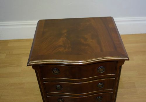 EARLY 20TH CENTURY CHEST OF DRAWERS - ADDITIONAL PHOTO 6