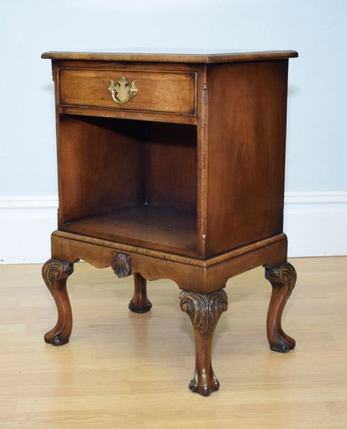 early 20th century walnut cabinet by gillows - CATEGORY: ANTIQUE CABINETS - DATED 1920