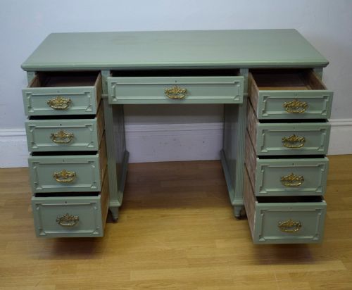 VICTORIAN PEDESTAL DESK - ADDITIONAL PHOTO 23