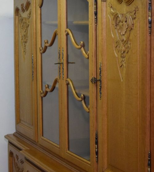 EARLY 20TH CENTURY OAK DISPLAY CABINET - ADDITIONAL PHOTO 14
