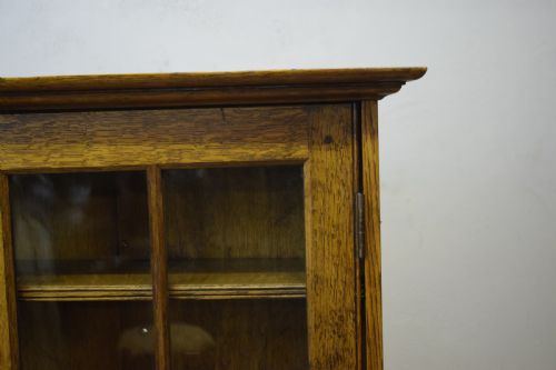ANTIQUE ARTS CRAFTS BOOKCASE - ADDITIONAL PHOTO 9