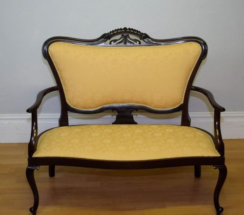 ANTIQUE VICTORIAN COUCH WINDOW SEAT - ADDITIONAL PHOTO 3