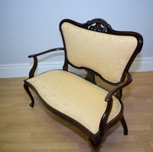 ANTIQUE VICTORIAN COUCH WINDOW SEAT - ADDITIONAL PHOTO 8