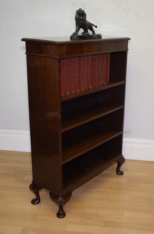 antique bookcase - CATEGORY: ANTIQUE BOOKCASES - DATED 1920