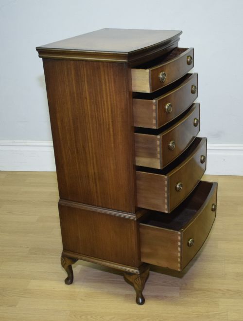 EARLY 20TH CENTURY BOW FRONT CHEST - ADDITIONAL PHOTO 6