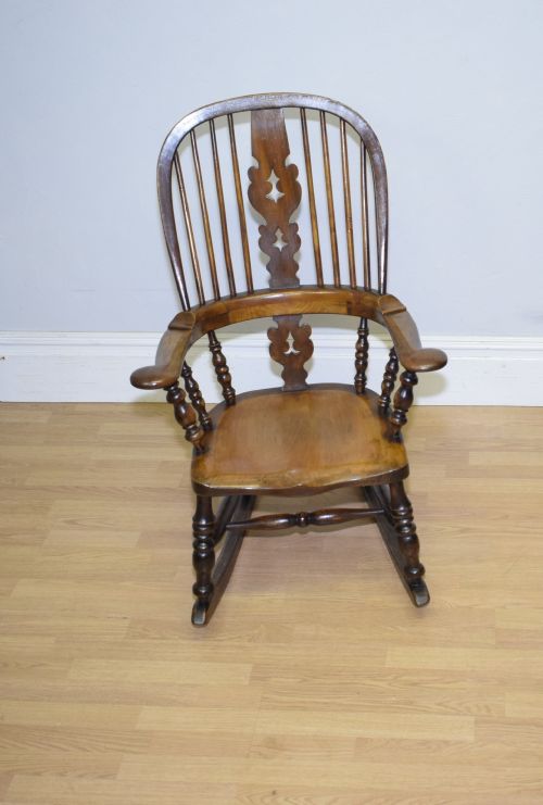 ANTIQUE WINDSOR ROCKING CHAIR - ADDITIONAL PHOTO 6