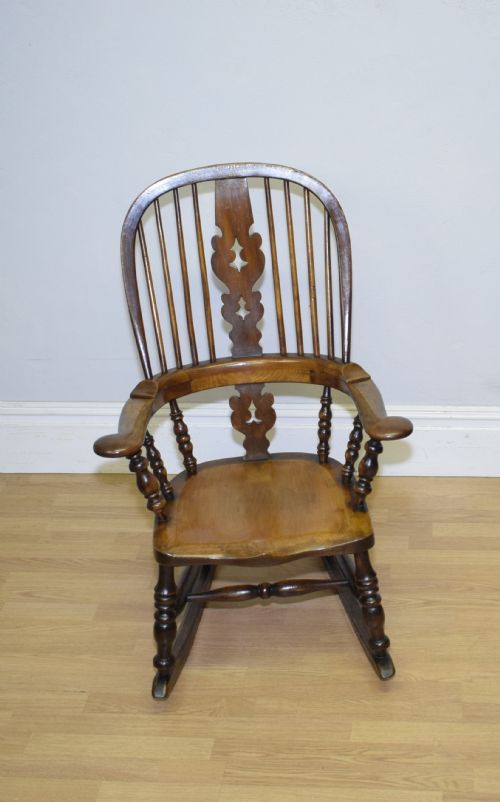 ANTIQUE WINDSOR ROCKING CHAIR - ADDITIONAL PHOTO 7