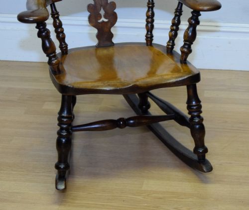 ANTIQUE WINDSOR ROCKING CHAIR - ADDITIONAL PHOTO 15