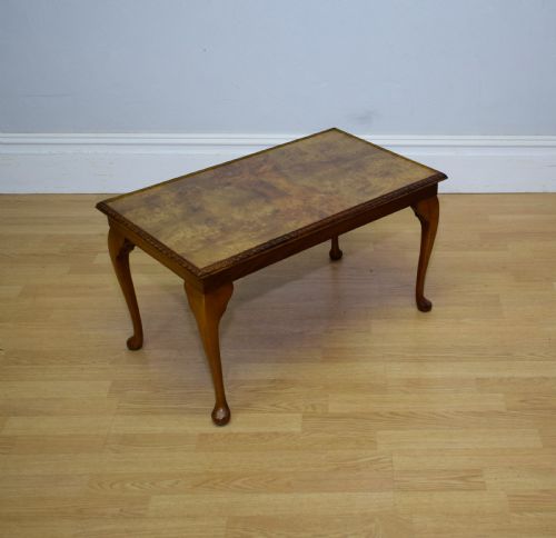 early 20th century walnut coffee table - CATEGORY: ANTIQUE TABLES - DATED 1930