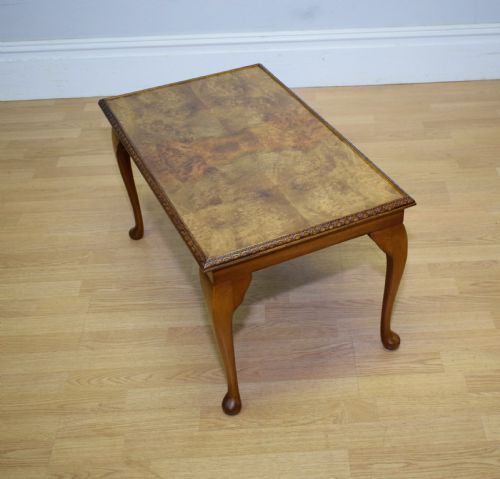 EARLY 20TH CENTURY WALNUT COFFEE TABLE - ADDITIONAL PHOTO 5