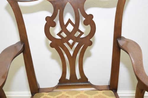 ANTIQUE CHIPPENDALE ARMCHAIR - ADDITIONAL PHOTO 5